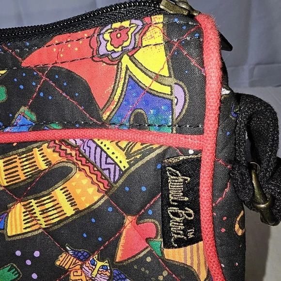 Laurel Burch Flying Cats Multicolored Quilted Top Zip Adjustable Strap Bag - Picture 4 of 9